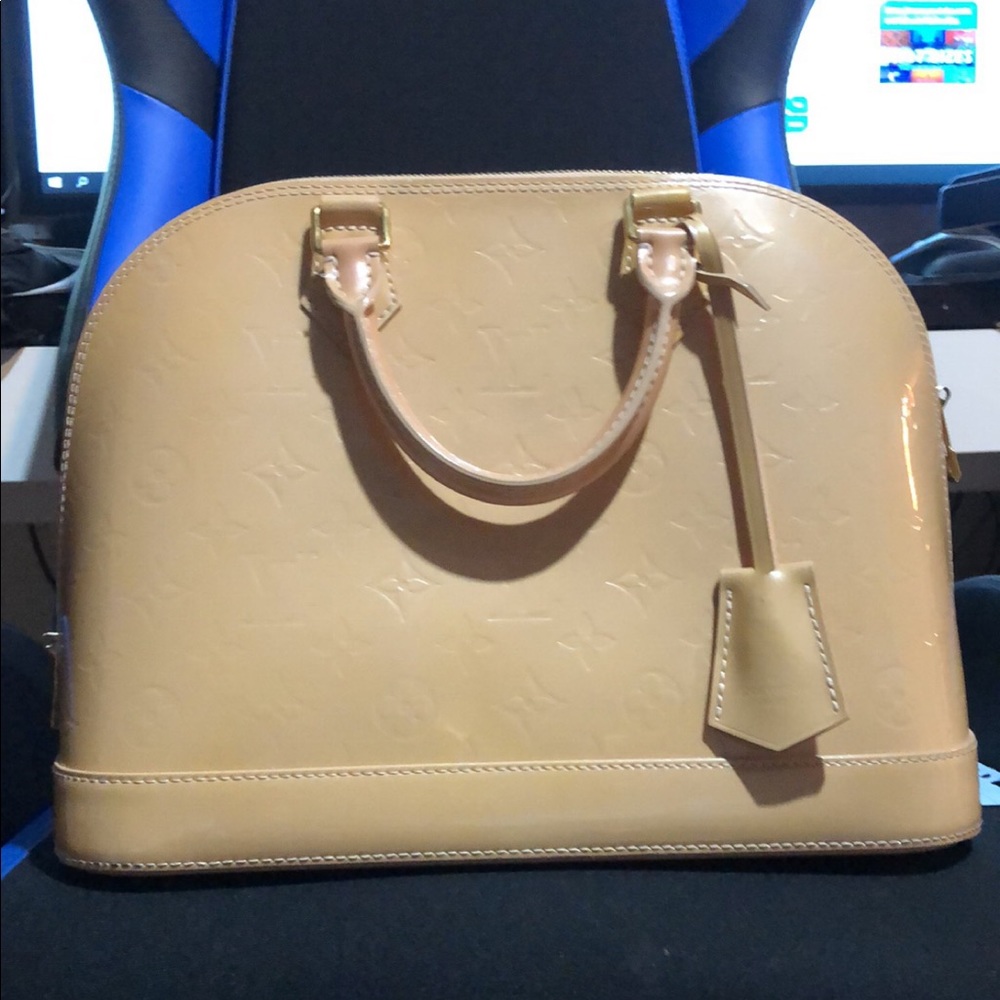 Alma Louis Vuitton - Picture 1 of 4